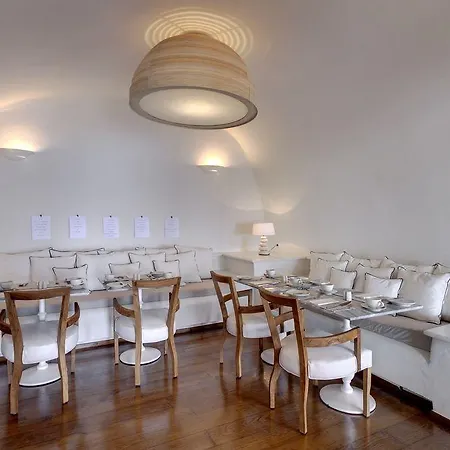 Mystique, A Luxury Collection Hotel, Santorini (adults Only) Hotel 5*