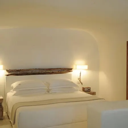 Mystique, A Luxury Collection Hotel, Santorini (adults Only) Hotel
